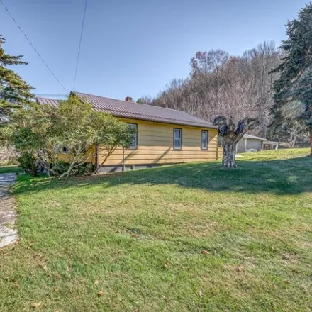 Buy this 3 bed house on Cove Creek Road in Cove Creek, Carter County