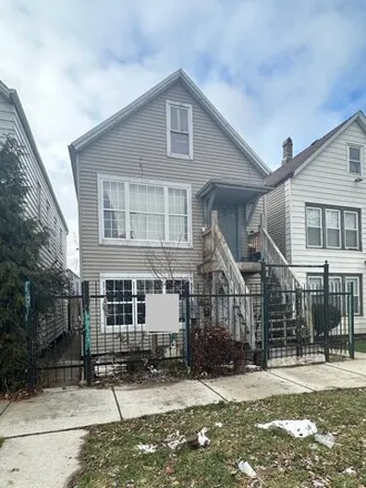 Buy this 5 bed house on 5022 South Seeley Avenue in Chicago, IL 60609