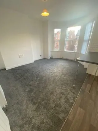 Image 2 - Central Road, Manchester, M20 4YD, United Kingdom - Apartment for rent