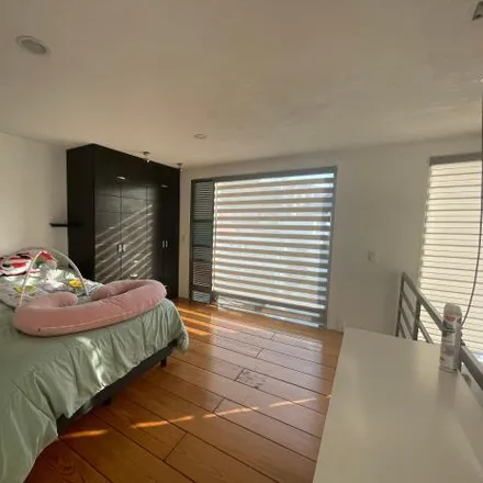 Buy this 3 bed house on Privada Centauro in Colonia Lomas Verdes 3ra Sección, 53129 Naucalpan de Juárez