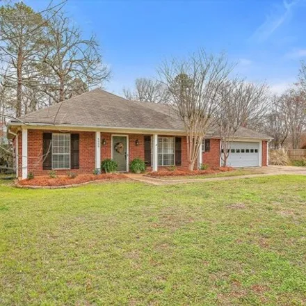 Image 2 - 3779 Bay Bridge Drive, Flowood, MS 39232, USA - House for sale