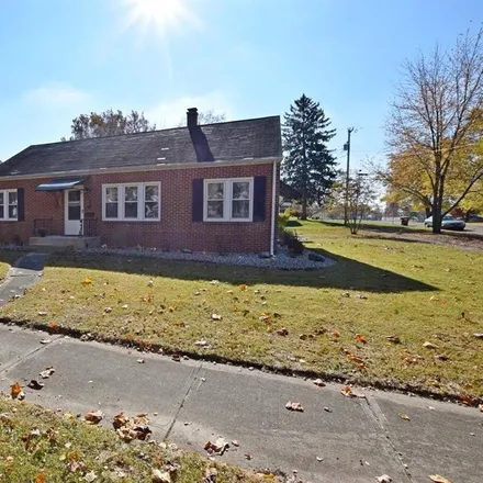 Image 3 - 257 West 37th Street, Meadowbrook, Anderson, IN 46013, USA - House for sale