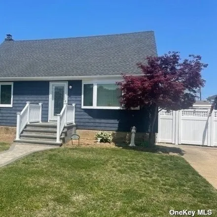Buy this 3 bed house on 121 Rhode Island Avenue in Massapequa, NY 11758