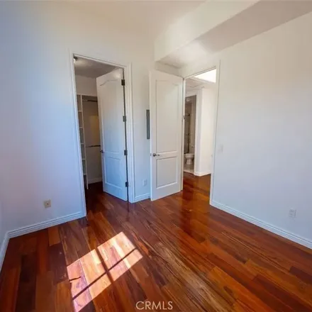 Rent this 3 bed apartment on 811 North Alfred Street in Los Angeles, CA 90069