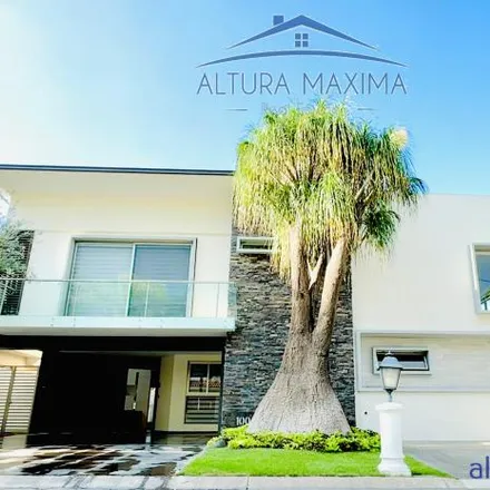 Buy this 5 bed house on Calle Coto Santa Rosa in Solares, 45019 Zapopan