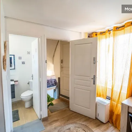 Rent this 2 bed apartment on 253 Avenue Charles Houssaye in 14600 Équemauville, France