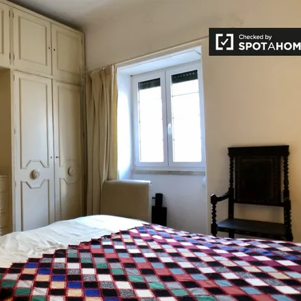 Rent this 5 bed room on Paço de Arcos in Rua Carlos Luz, 2770-106 Paço de Arcos