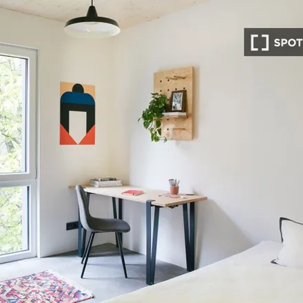 Rent this 5 bed room on Stromstraße 26A in 10551 Berlin, Germany