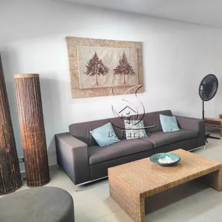 Buy this 3 bed house on Rua Prefeito Mansueto Pierotti in Vila Amélia, São Sebastião - SP