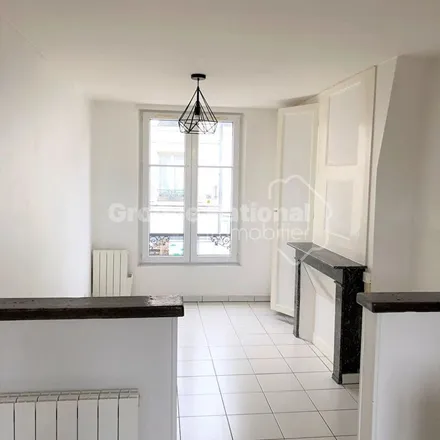 Rent this 2 bed apartment on 30 Rue Saint-Lazare in 60800 Crépy-en-Valois, France