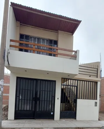 Buy this 3 bed house on Nicolás de Pierola Avenue 103 in Lima, Lima Metropolitan Area 15001
