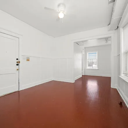 Image 3 - 3756-3758 North Bernard Street, Chicago, IL 60625, USA - Apartment for rent