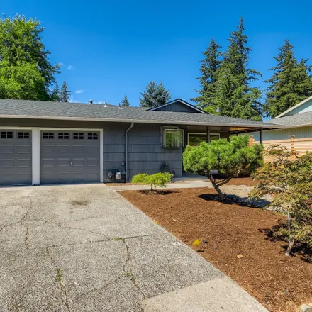 Buy this 3 bed house on 1407 Southeast 143rd Place in Portland, OR 97233