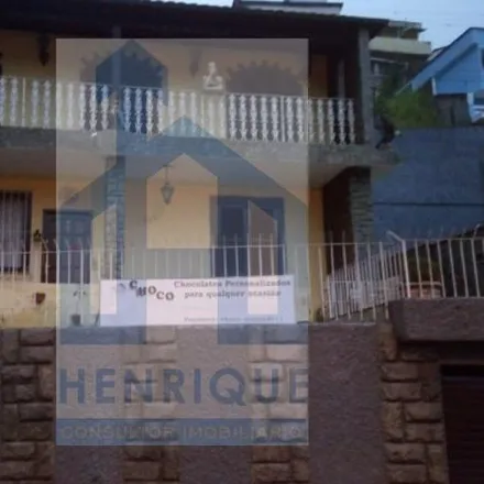 Buy this 3 bed house on Trilha de acesso a Pedra do Itamarati ou Cabeça de Cavalo in Cascatinha, Petrópolis - RJ