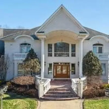 Image 3 - 10521 Alloway Drive, Potomac, MD 20854, USA - House for sale