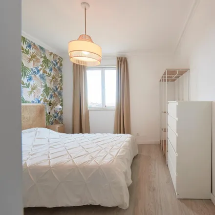 Rent this 11 bed room on Rua de São Bernardo 13; 15 in 1249-082 Lisbon, Portugal