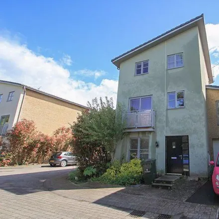 Rent this 1 bed room on 30 Pinewood Drive in Cheltenham, GL51 0GH