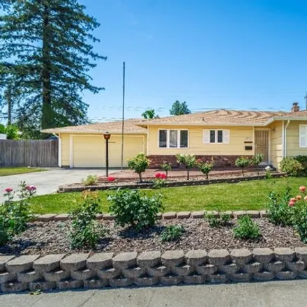 Buy this 3 bed house on 4468 Elizabeth Avenue in Sacramento County, CA 95821