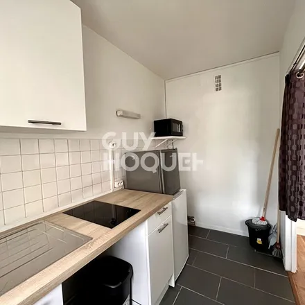 Rent this 1 bed apartment on 4 Rue Honoré d'Estienne d'Orves in 93310 Le Pré-Saint-Gervais, France