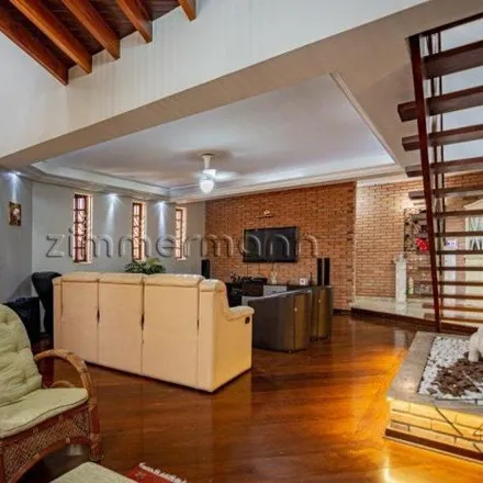 Buy this 3 bed house on Rua Fábia 1121 in Vila Romana, São Paulo - SP