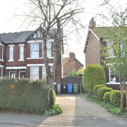 Image 1 - Mornington Road, Sale, M33 2DA, United Kingdom - Duplex for rent
