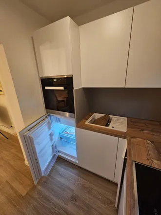 Rent this 2 bed apartment on Nonnenwerthstraße 83 in 50937 Cologne, Germany
