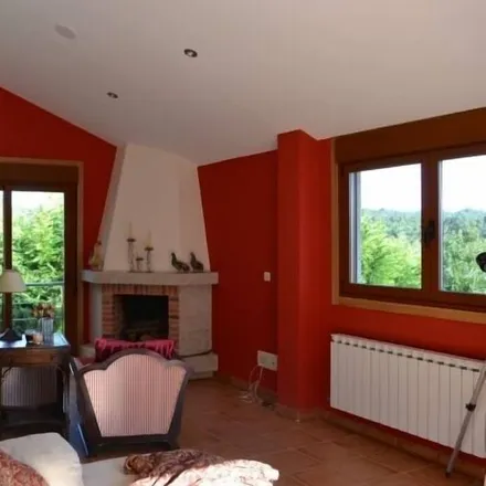 Rent this 4 bed townhouse on Tomiño in Galicia, Spain