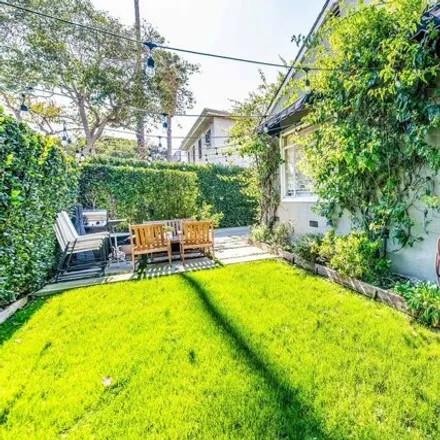 Image 7 - 8233 Westmount Drive, West Hollywood, CA 90069, USA - House for sale