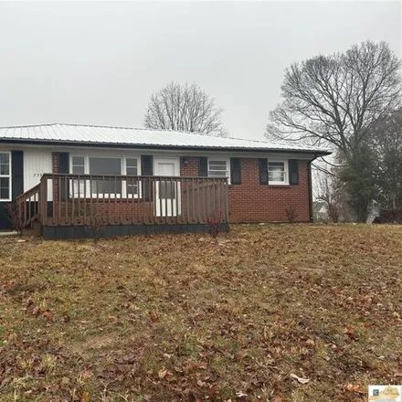 Buy this 3 bed house on 7768 Celina Road in Tompkinsville, KY 42167