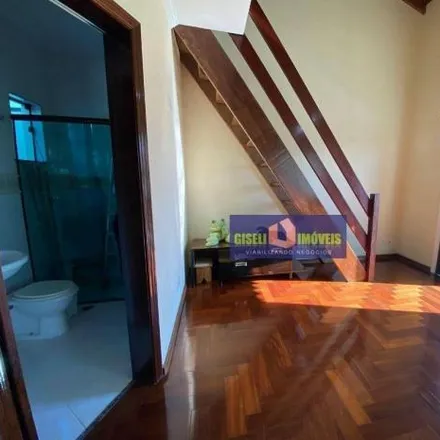 Buy this 4 bed house on Rua das Arapongas in Independência, São Bernardo do Campo - SP