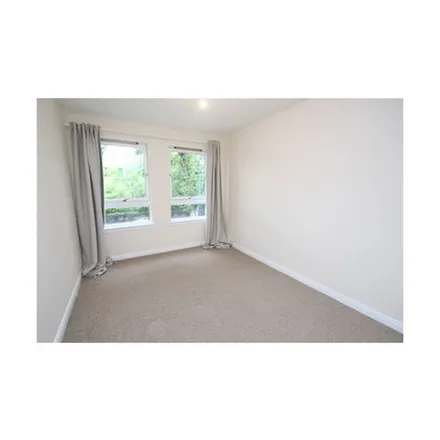 Image 3 - unnamed road, Thornliebank, G46 7SA, United Kingdom - Apartment for rent