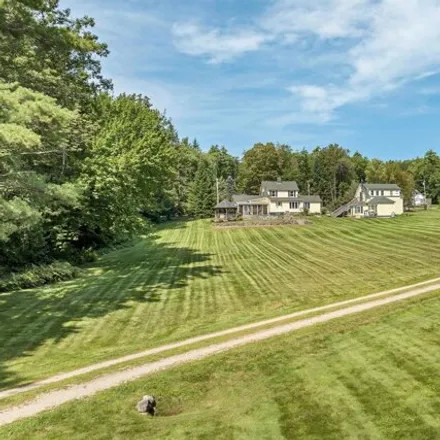 Image 9 - 454 Governor John Wentworth Highway, Wolfeboro Center, Wolfeboro, NH 03894, USA - House for sale