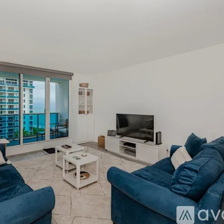 Image 4 - 2301 Collins Avenue, Unit 1115 - Apartment for rent