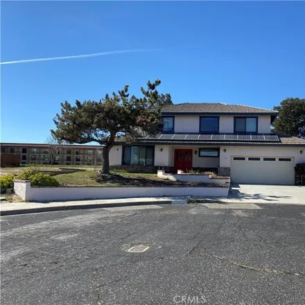 Buy this 3 bed house on 13899 Iron Rock Place in Victorville, CA 92395