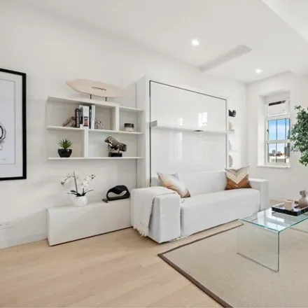 Image 1 - 463 West 23rd Street, New York, NY 10011, USA - Apartment for sale