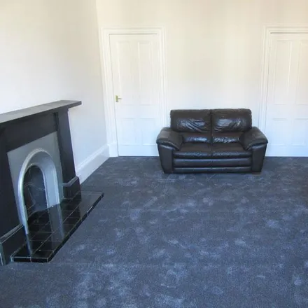 Image 3 - 18 Marchmont Road, City of Edinburgh, EH9 1HX, United Kingdom - Apartment for rent