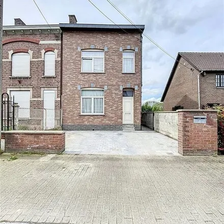 Image 2 - Rue Emile de Laveleye 8, 4681 Oupeye, Belgium - Apartment for rent