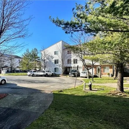 Buy this 4 bed duplex on 153 Aspen Knolls Way in New York, NY 10312