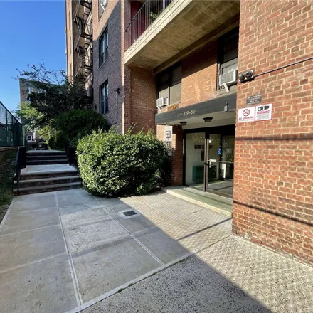 Buy this 1 bed condo on 139-50 35th Avenue in New York, NY 11354