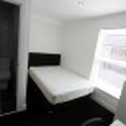Rent this 5 bed apartment on 138 Humber Avenue in Coventry, CV1 2AR