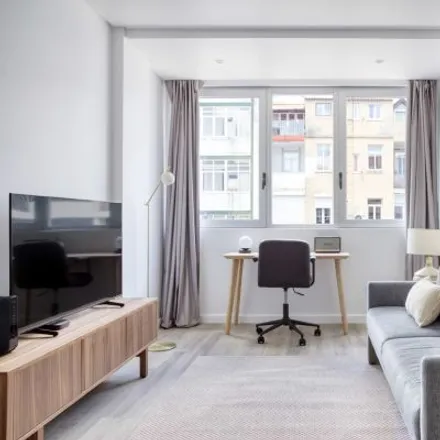 Rent this 2 bed apartment on Rua Ferreira Lapa in 1050-091 Lisbon, Portugal