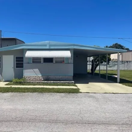 Buy this 2 bed house on 6386 126th Avenue North in Pinellas County, FL 33773