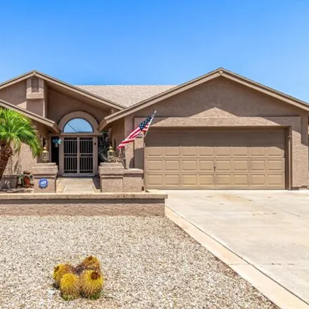Buy this 3 bed house on 9826 West Escuda Drive in Peoria, AZ 85382