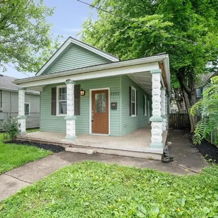 Buy this 3 bed house on 2922 South 5th Street in Louisville, KY 40208