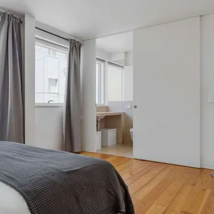 Rent this 3 bed apartment on Eduardo Matos in Rua da Artilharia 1, 1070-012 Lisbon