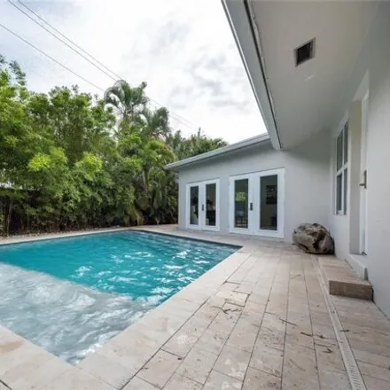 Image 6 - 2339 Northeast 8th Street, Sunrise Key, Fort Lauderdale, FL 33304, USA - House for sale