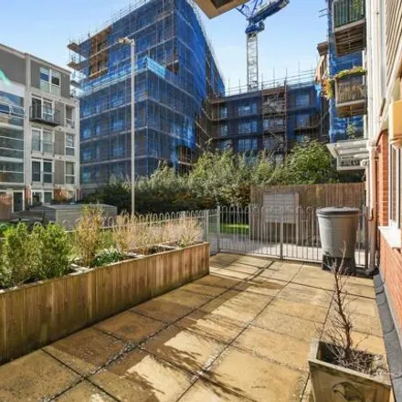 Image 9 - Brownell Place, London, W7 3AZ, United Kingdom - Apartment for sale