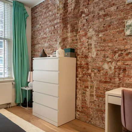 Rent this 3 bed apartment on Kortekade 81B in 3062 GN Rotterdam, Netherlands