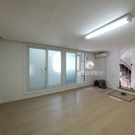 Image 2 - 서울특별시 서초구 양재동 266-1 - Apartment for rent