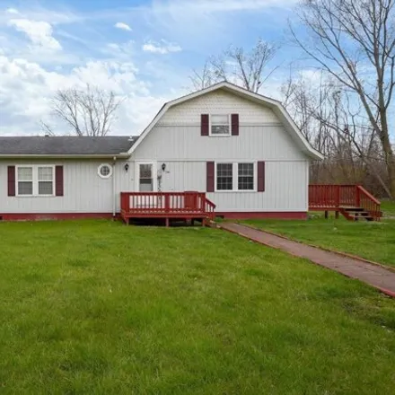 Buy this 3 bed house on 540 S Shirley Ln in Port Clinton, Ohio